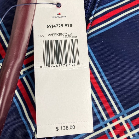 NWT TOMMY HILFIGER WEEKENDER BAG - Picture 15 of 16